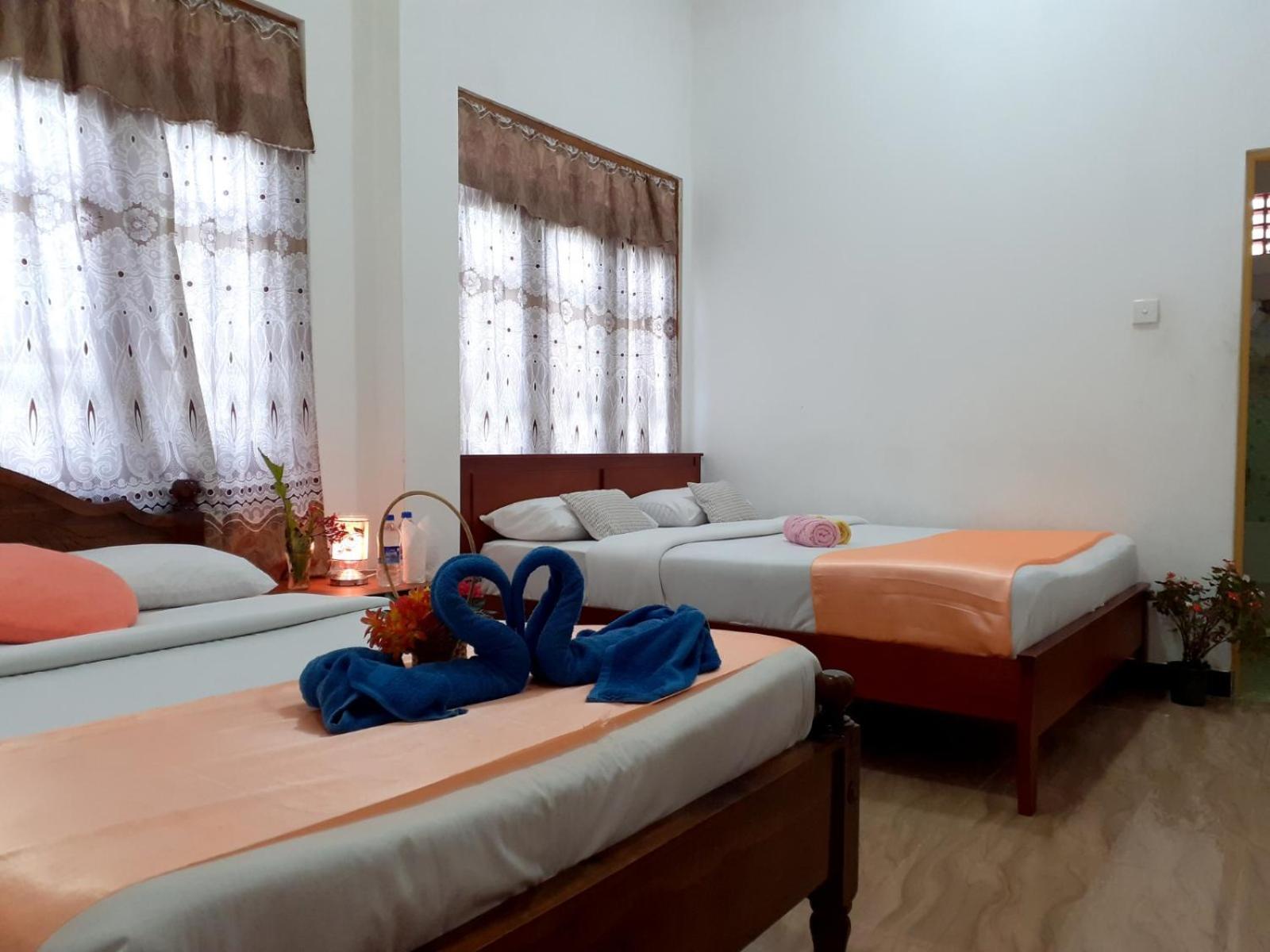 נלת'אניה Subash Hotel מראה חיצוני תמונה