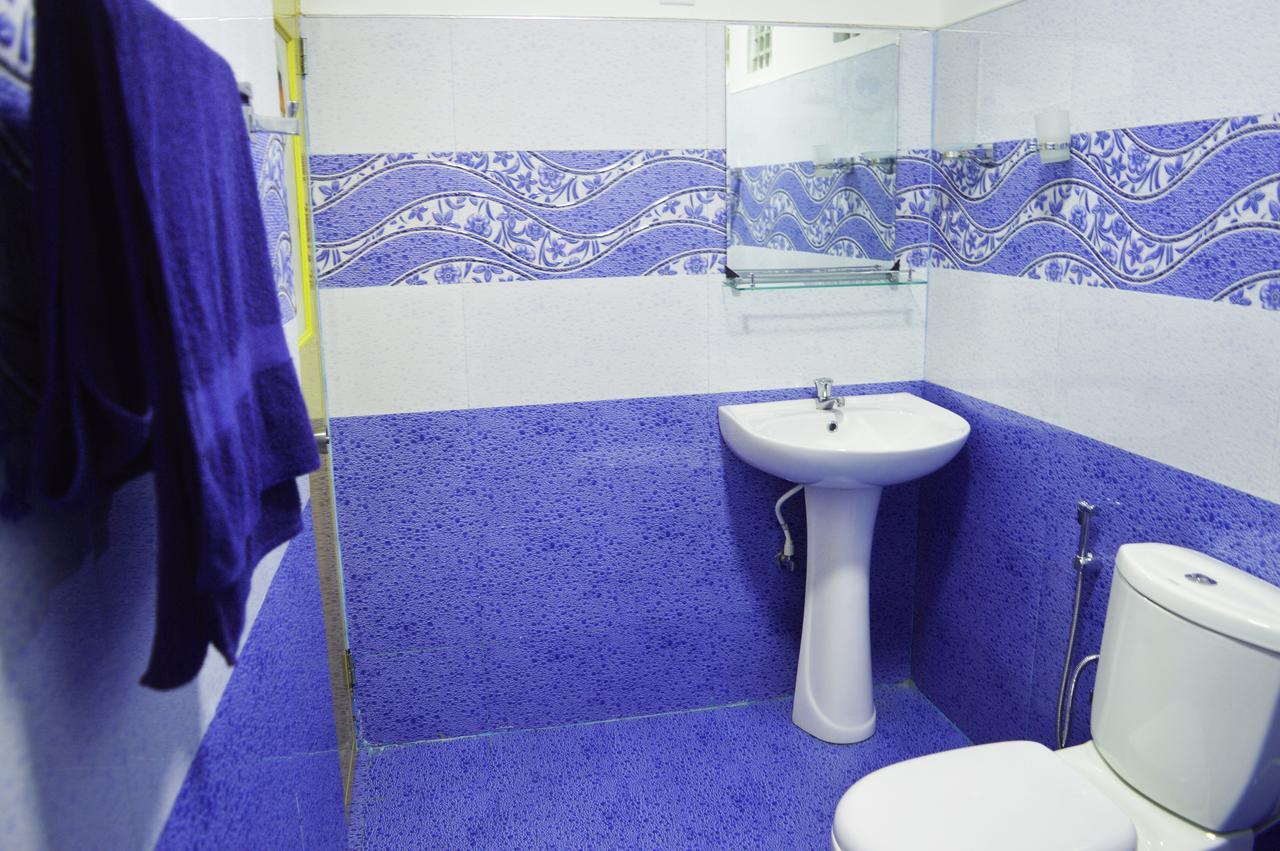 נלת'אניה Subash Hotel מראה חיצוני תמונה